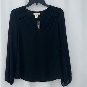 Long sleeve blouse with cutout detail